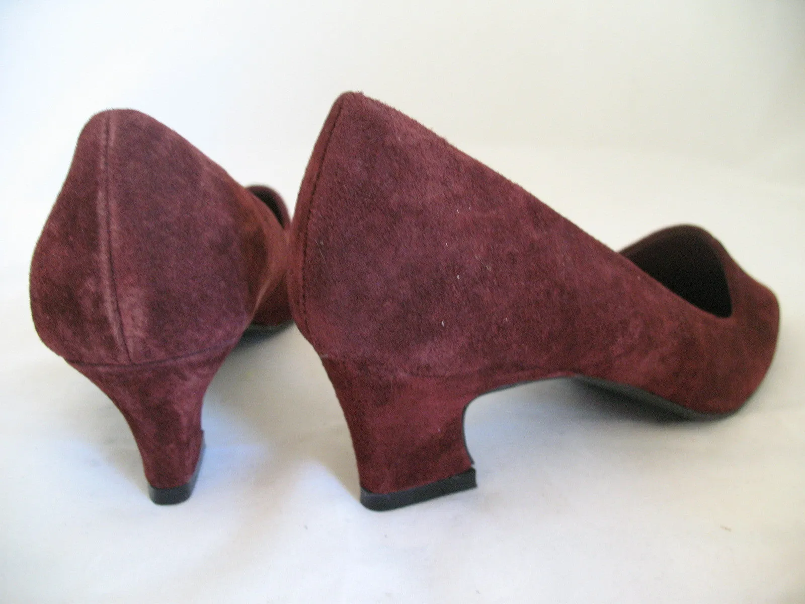 New Y2K Vintage Mootsies Tootsies Womens Classic Pump Shoes Heels Leather Suede Velvet